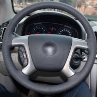 Оплетка на руль из «Premium» экокожи Chevrolet Silverado 2007-2013 г.в. (для руля со штатной кожей, черная)