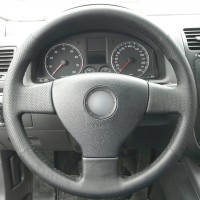 Оплетка на руль из натуральной кожи Volkswagen Passat B6 2005-2010 г.в. (для руля без штатной кожи, черная)