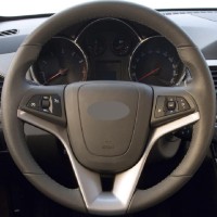 Оплетка на руль из «Premium» экокожи Chevrolet Aveo 2011-2014 г.в. (для руля со штатной кожей, черная)
